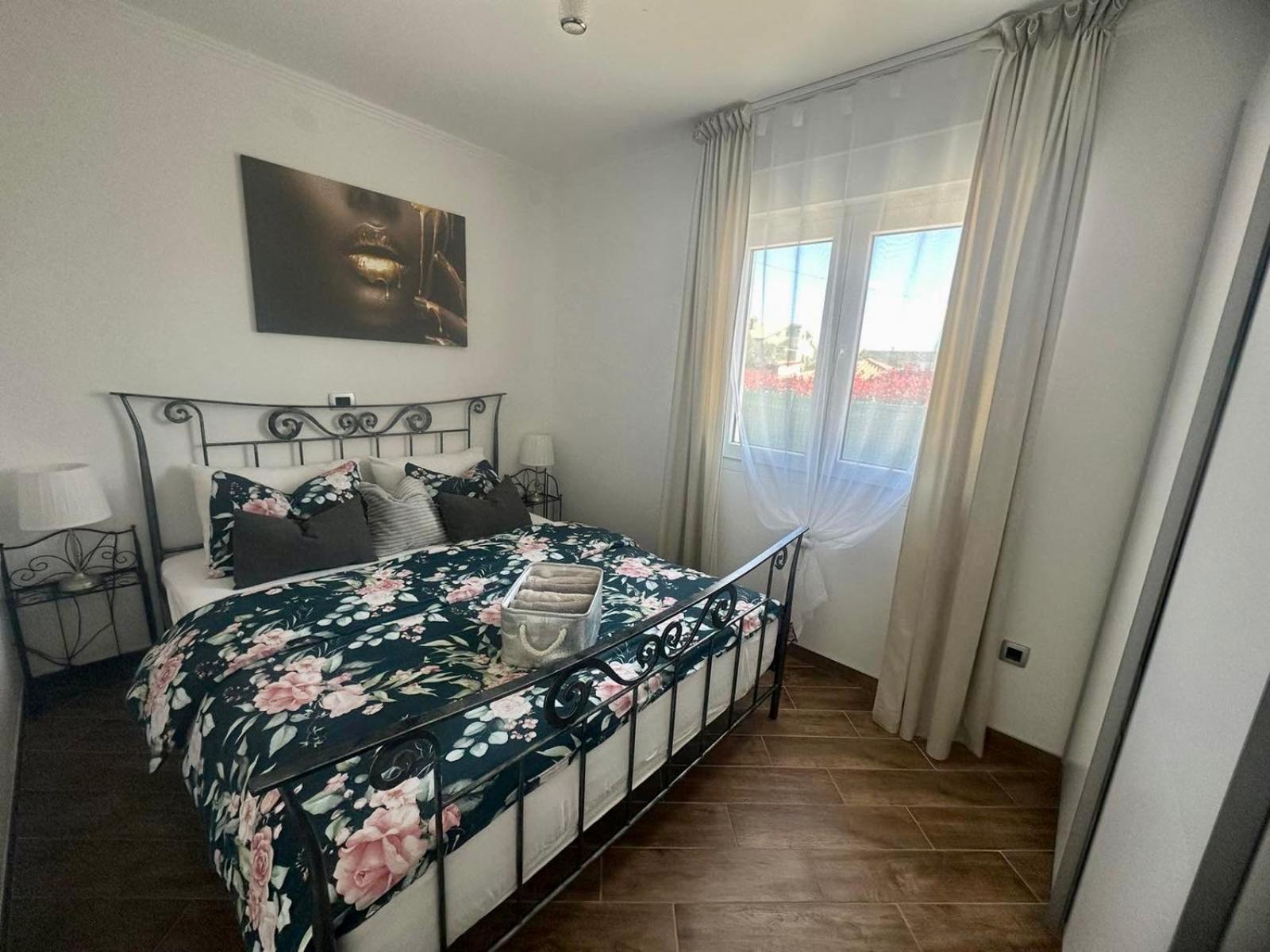 Villa Zonta Apartment Maremi With Private Jacuzzi Buje Eksteriør bilde
